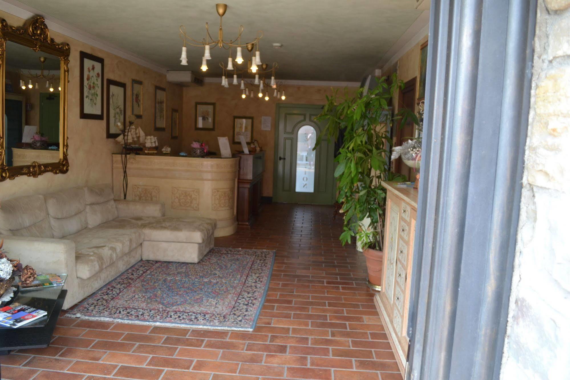 Albergo La Piana Ghedi Exterior photo